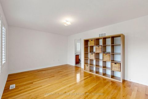 Photo 25 at 71 Josephine Road, Vellore Village, Vaughan