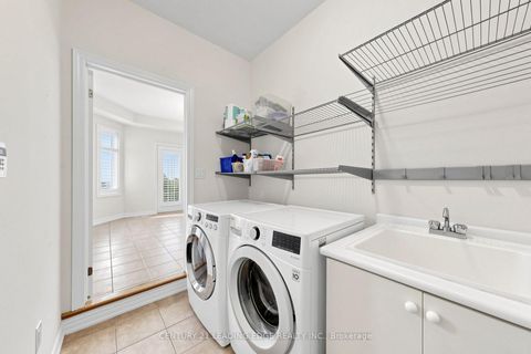 Photo 32 at 71 Josephine Road, Vellore Village, Vaughan