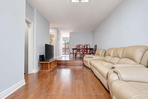 Photo 7 at 10 - 10 Reidmount Avenue, Malvern West, Toronto