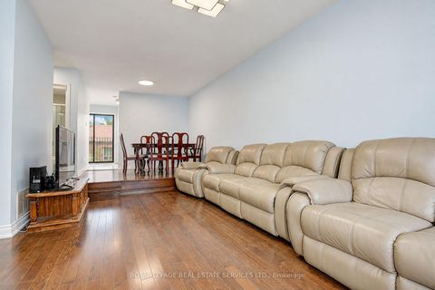 Photo 9 at 10 - 10 Reidmount Avenue, Malvern West, Toronto