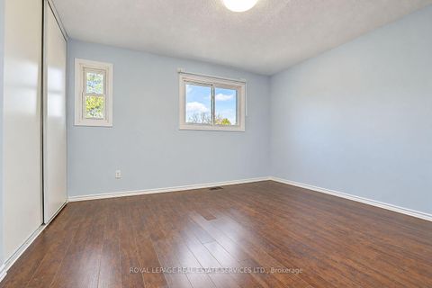 Photo 26 at 10 - 10 Reidmount Avenue, Malvern West, Toronto