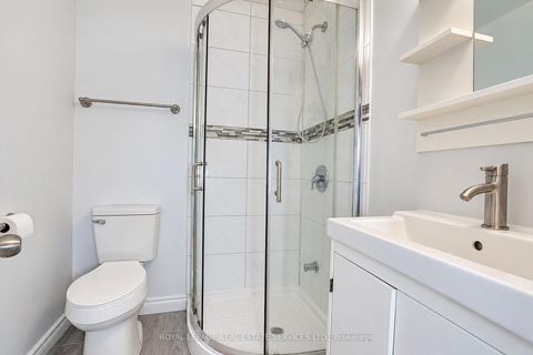 Photo 36 at 10 - 10 Reidmount Avenue, Malvern West, Toronto