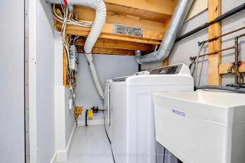 Photo 37 at 10 - 10 Reidmount Avenue, Malvern West, Toronto