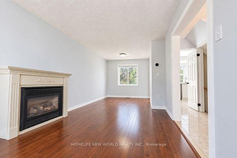 Photo 3 at 26 Warner Road, Holly, Barrie