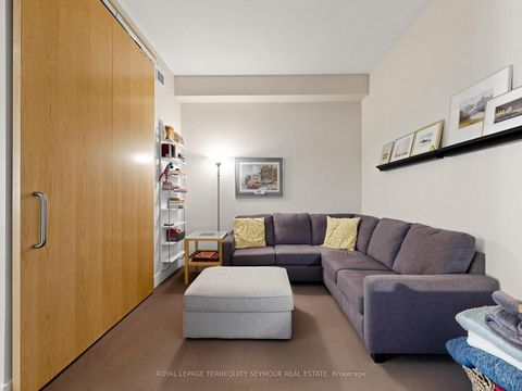 Photo 21 at 401 - 562 Eglinton Avenue E, Mount Pleasant East, Toronto