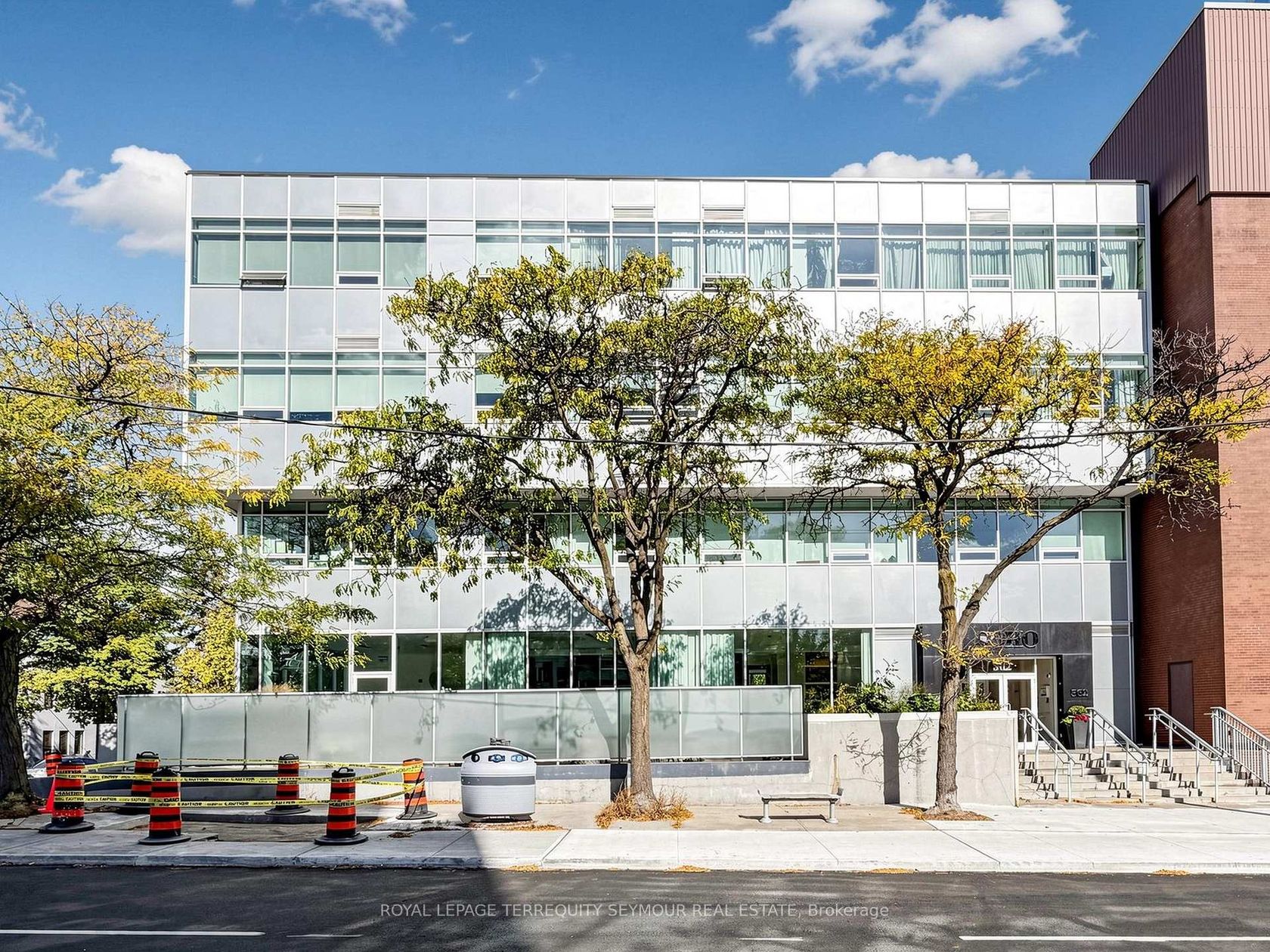 401 - 562 Eglinton Avenue E, Mount Pleasant East, Toronto 