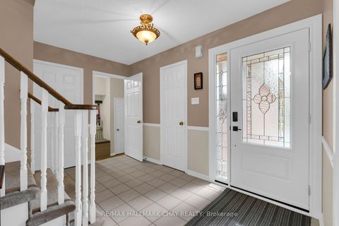 Photo 3 at 35 Grasett Crescent, West Bayfield, Barrie