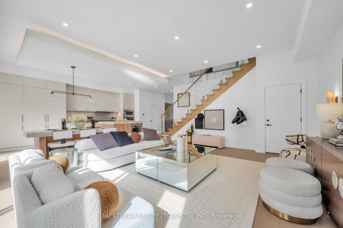 Photo 12 at 323 Winnifred Drive, Keswick South, Georgina
