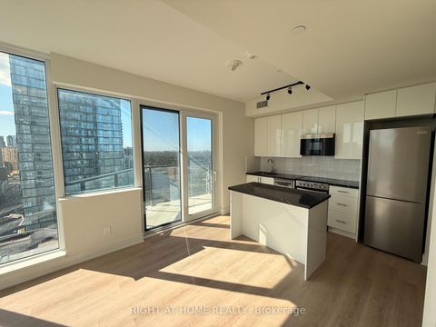 Photo 11 at 2202 - 15 Ellerslie Avenue, Willowdale West, Toronto