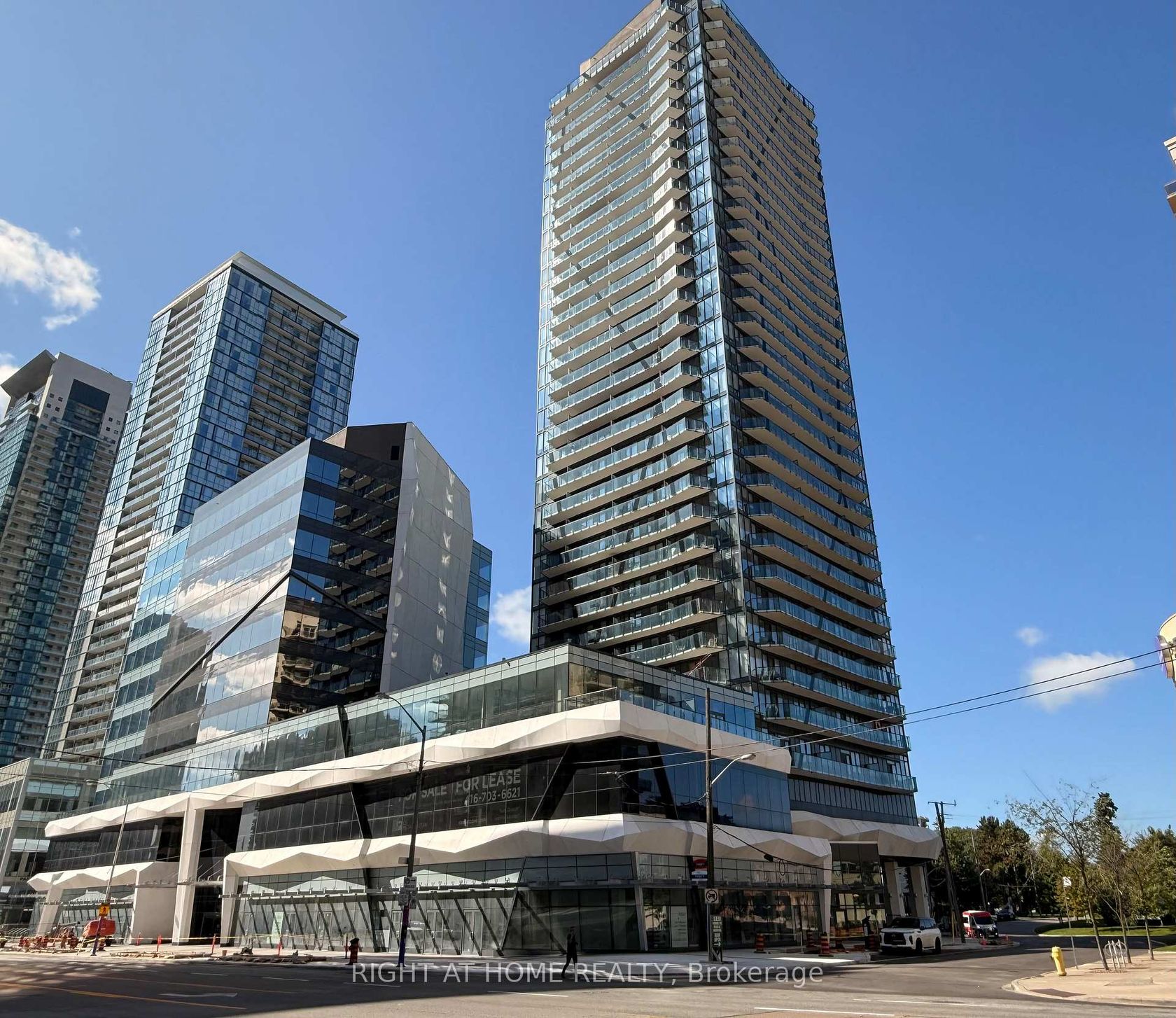 2202 - 15 Ellerslie Avenue, Willowdale West, Toronto 