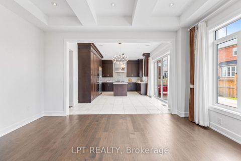 Photo 12 at 90 Keatley Drive, Patterson, Vaughan