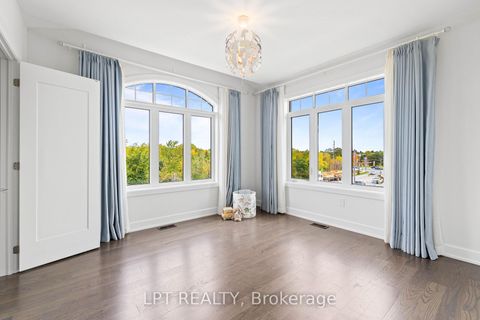 Photo 22 at 90 Keatley Drive, Patterson, Vaughan