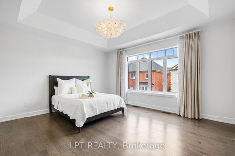 Photo 35 at 90 Keatley Drive, Patterson, Vaughan
