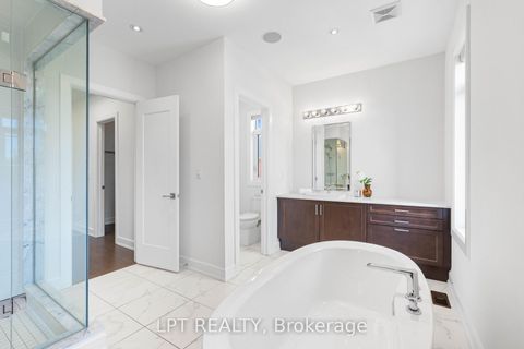 Photo 40 at 90 Keatley Drive, Patterson, Vaughan