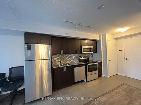 Photo 5 at 1203 - 830 LAWRENCE Avenue W, Glen Park, Toronto