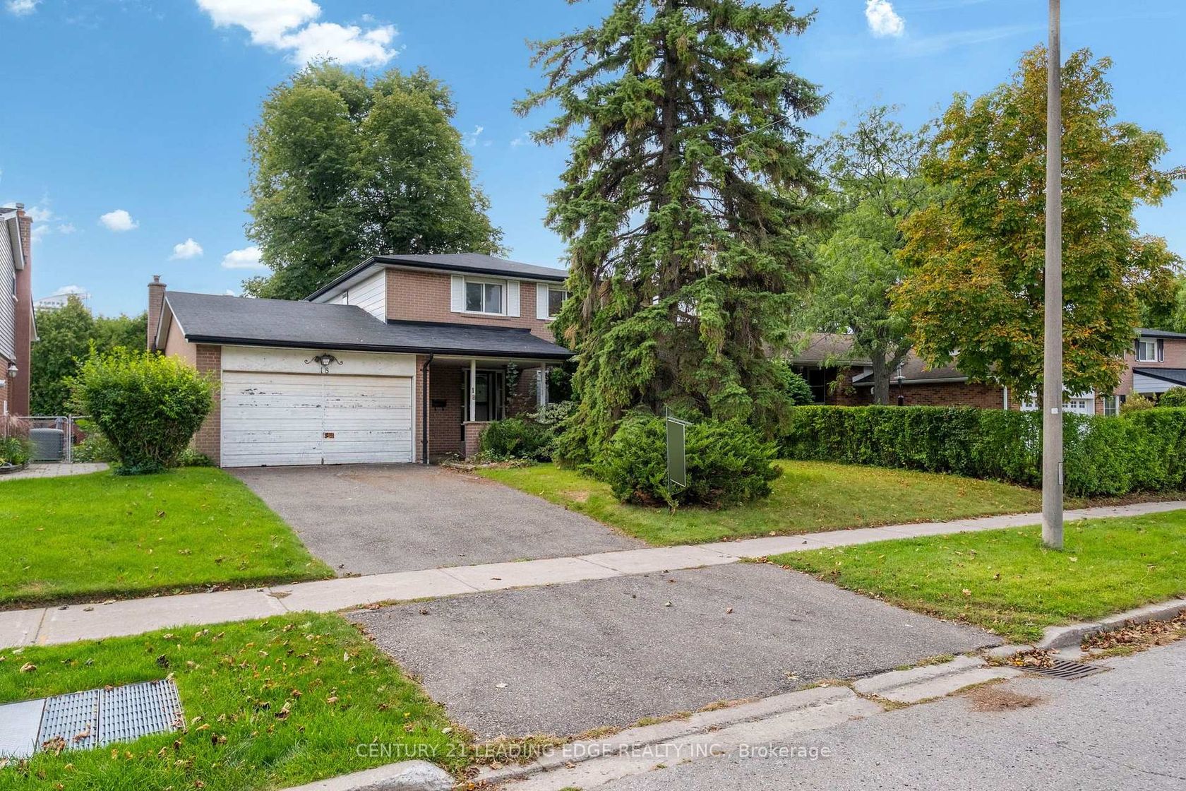 18 Kentish Crescent, Malvern West, Toronto 