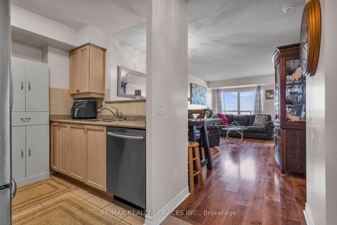 Photo 7 at 1027 - 700 Humberwood Boulevard, Clairville, Toronto