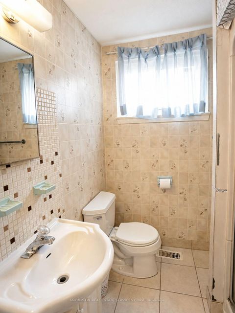 Photo 8 at 25 Lehar Crescent, Hillcrest Village, Toronto