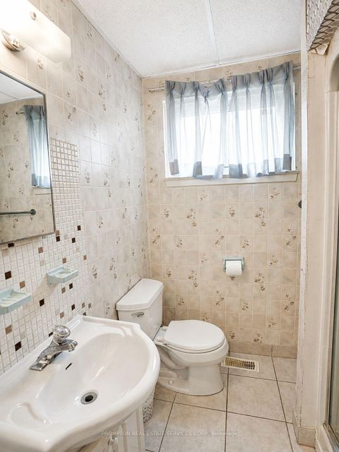 Photo 9 at 25 Lehar Crescent, Hillcrest Village, Toronto