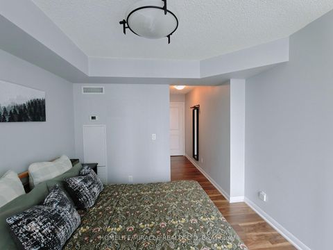 Photo 12 at 1010 - 205 Sherway Gardens Road, City Centre West, Toronto