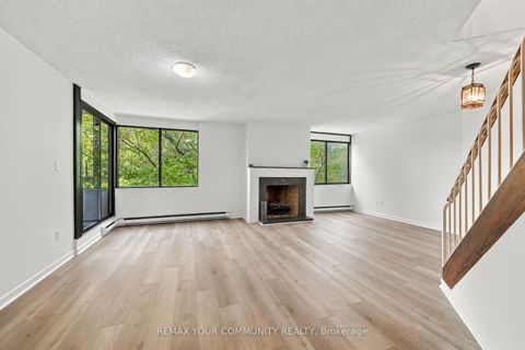Photo 6 at 410 - 349 St Clair Avenue W, Casa Loma, Toronto