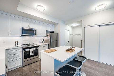 Photo 3 at 245 - 19 Applewood Lane, Etobicoke West Mall, Toronto