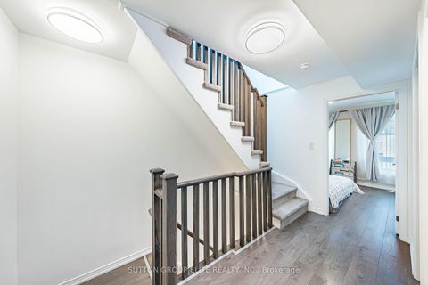 Photo 19 at 245 - 19 Applewood Lane, Etobicoke West Mall, Toronto
