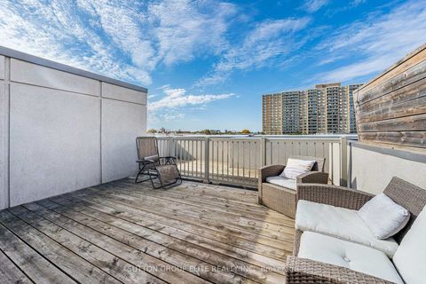 Photo 29 at 245 - 19 Applewood Lane, Etobicoke West Mall, Toronto
