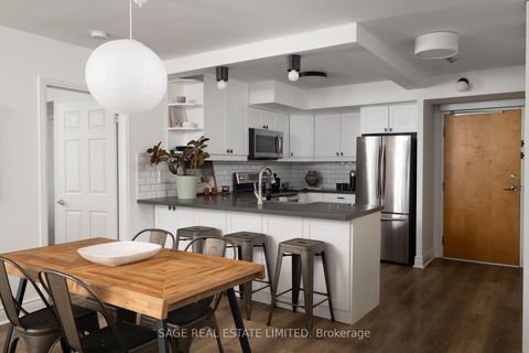 Photo 8 at 816 - 39 Parliament Street, Waterfront Communities C8, Toronto
