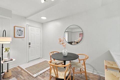 Photo 2 at 101 - 1 Sudbury Street, Niagara, Toronto