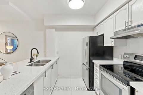 Photo 9 at 101 - 1 Sudbury Street, Niagara, Toronto