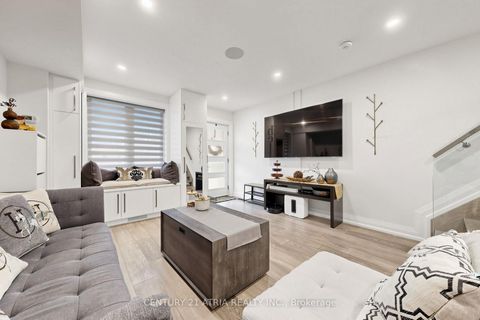 Photo 9 at 5 Bertmount Avenue, South Riverdale, Toronto