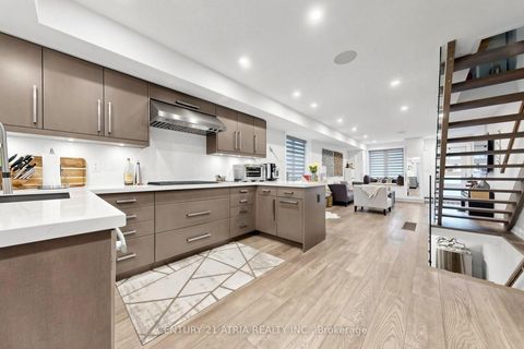 Photo 12 at 5 Bertmount Avenue, South Riverdale, Toronto
