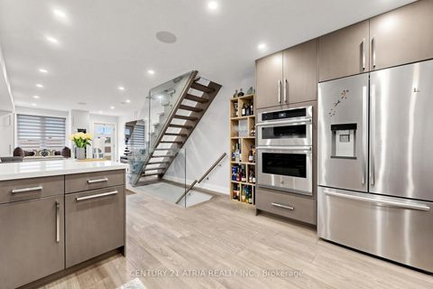 Photo 14 at 5 Bertmount Avenue, South Riverdale, Toronto