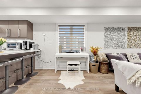 Photo 17 at 5 Bertmount Avenue, South Riverdale, Toronto