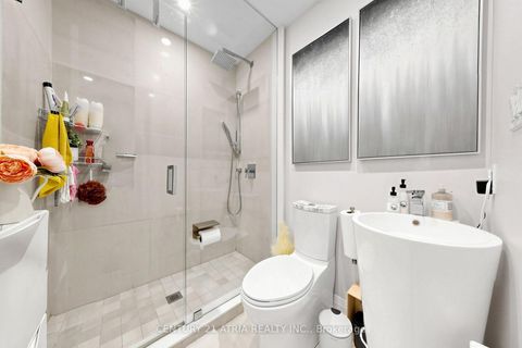 Photo 31 at 5 Bertmount Avenue, South Riverdale, Toronto