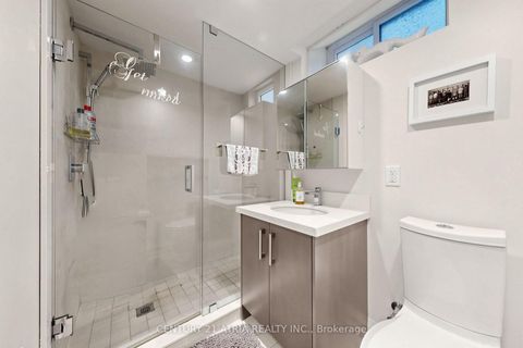 Photo 38 at 5 Bertmount Avenue, South Riverdale, Toronto