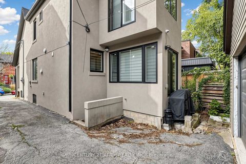 Photo 40 at 5 Bertmount Avenue, South Riverdale, Toronto