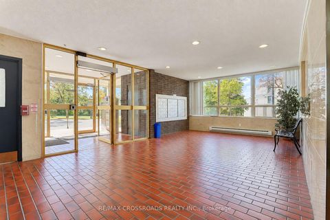Photo 4 at 301 - 3420 Eglinton Avenue E, Scarborough Village, Toronto