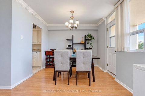 Photo 21 at 301 - 3420 Eglinton Avenue E, Scarborough Village, Toronto