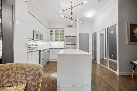 Photo 6 at 104 - 8 Fieldway Road, City Centre West, Toronto