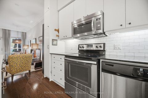 Photo 7 at 104 - 8 Fieldway Road, City Centre West, Toronto
