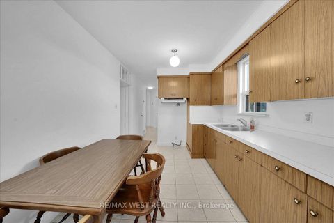 Photo 13 at 198 Rustic Road, Rustic, Toronto