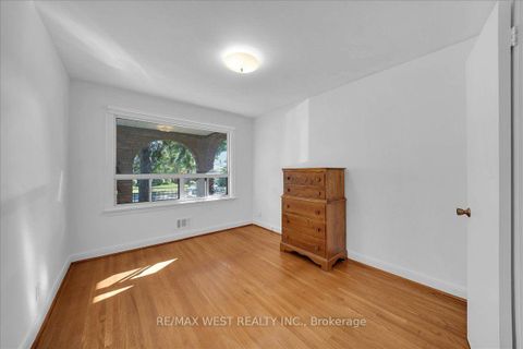 Photo 19 at 198 Rustic Road, Rustic, Toronto