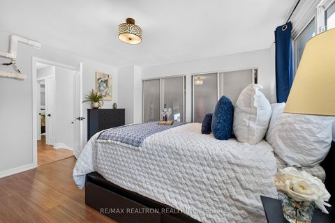 Photo 16 at 5 - 1185 Birchmount Road, Dorset Park, Toronto