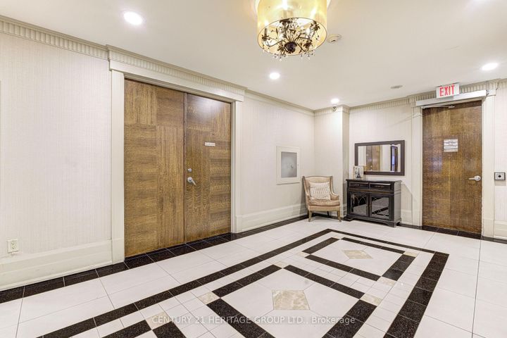 Photo 7 at 610 - 2 Rean Drive, Bayview Village, Toronto