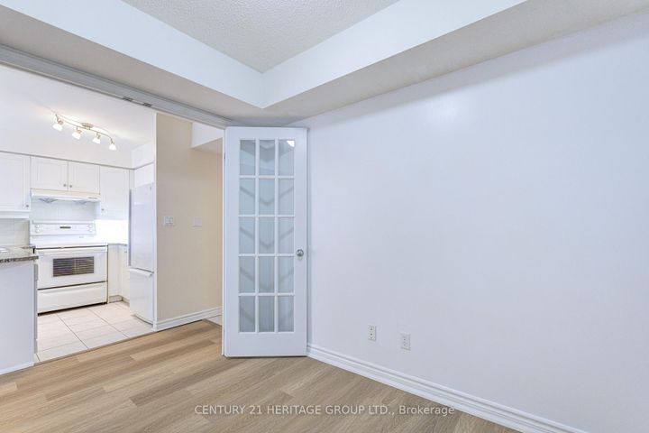 Photo 34 at 610 - 2 Rean Drive, Bayview Village, Toronto