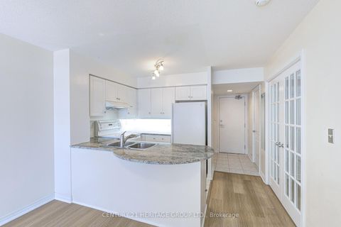 Photo 15 at 610 - 2 Rean Drive, Bayview Village, Toronto