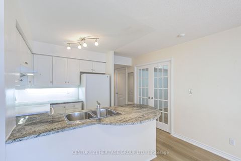Photo 17 at 610 - 2 Rean Drive, Bayview Village, Toronto
