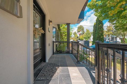Photo 5 at 24 Acorn Avenue, City Centre West, Toronto